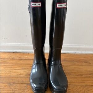 Hunter Boots Women’s Tall Black Waterproof Rain Boots